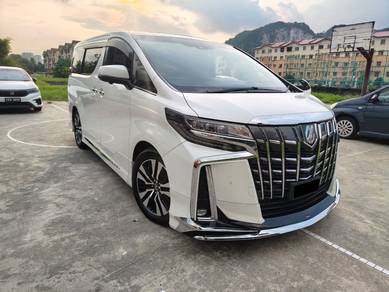 Toyota Alphard 2.5 SC in Batu Caves, SGR