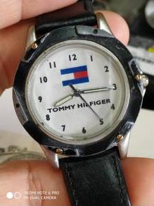 Vintage Tommy Hilfiger gent watch