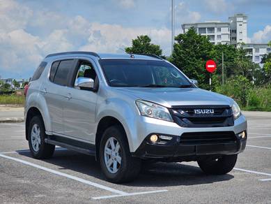 Isuzu MU-X S-TYPE in Johor Bahru, JHR