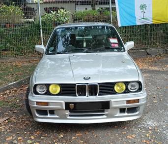 BMW 318i 18i in Ayer Itam, PNG