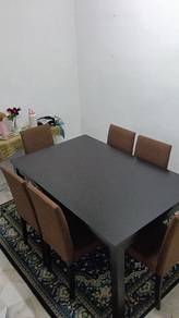 Meja Makan 6 Seater