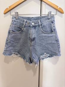 High waist ripped denim shorts