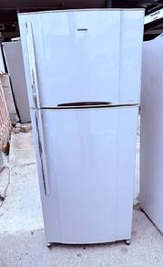 peti ais dua pintu 550liter 