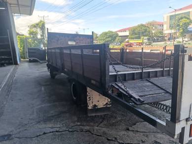 NISSAN lorry 2010 5 TON