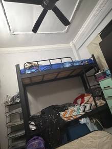 Double decker bed besi katil sahaja