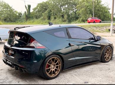 Honda CR-Z (HYBRID) in Nilai, NSN