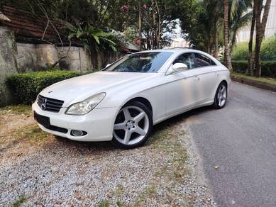 Mercedes Benz CLS350 350 HIGH SPEC (CBU) in Old Klang Road, KUL