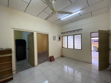 Terraced House For Sale in Ayer Keroh,MLK