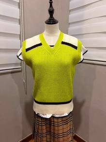 MARNI X uniqlo wool vest S 4140