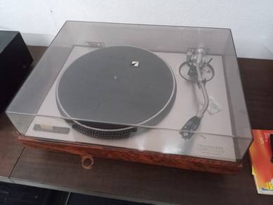 LUXMAN turntable 