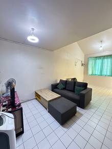 1.5-storey Terraced House For Rent in Kuching,SWK
