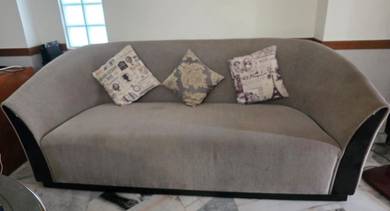 3 seater curved sofa 