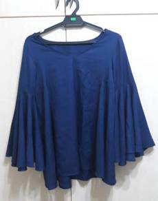 Blue blouse s size