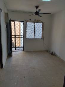Flat For Sale in Taman Cempaka