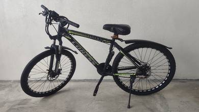 Mountain Bike / Bicycle for Sale (Good Condition)