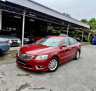 Toyota Camry G in Kuching, SWK