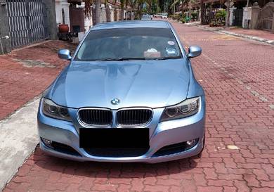 BMW 320i 20i SPORTS (CKD) in Ipoh, PRK