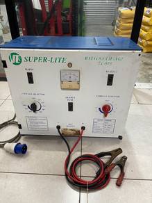 Super-Lite SE915 battery charger
