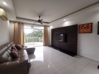 Condominium For Rent in The Waterfront