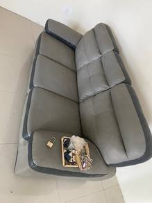 3 + 2 + 1 sofa