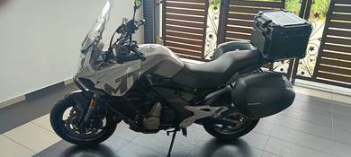 CFMOTO 650MT