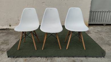 YE41H Kerusi Makan Dining Chair White