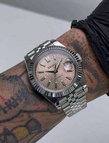Custom S. Mod 39mm Champagne Mount Iwate Datejust