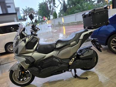 Sym Husky ADV 150
