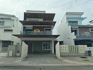 Zero-Lot Bungalow For Sale in Kajang,SGR