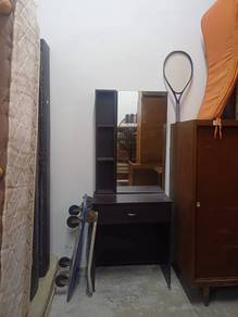 Meja Solek Coklat