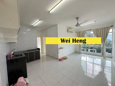 Apartment For Sale in Suria Vista