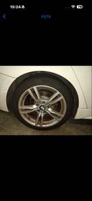 BMW 3200 sport model 2015