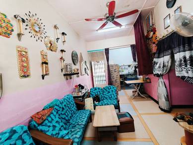 Flat For Sale in Taman Pulai Utama