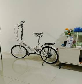 Avento folding bicycle