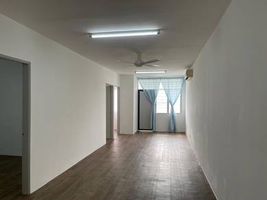 Flat For Sale in Pandan Mewah