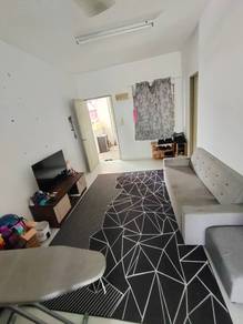 Apartment For Sale in I-Park Apartment