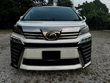 Toyota Vellfire ZG in Petaling Jaya, SGR