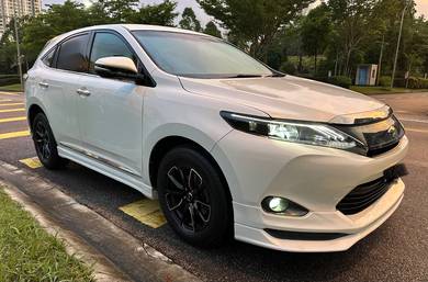 2017 Toyota Harrier PREMIUM