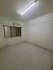Flat For Sale in Rumah Pangsa Mewah Indah
