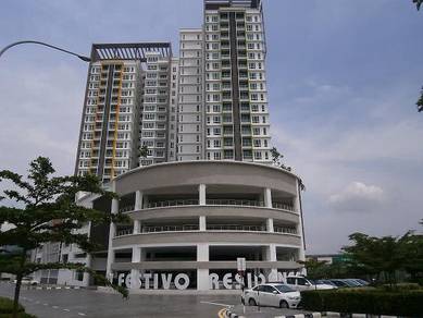 Condominium For Rent in D Festivo Residences