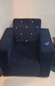 Diamond Sofa