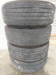 Tayar goodyear 216/60/16 bunga 85% tahun 2024