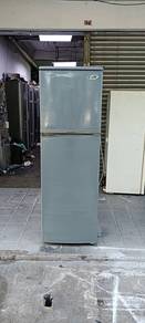 Toshiba 2door fridge refrigerator peti sejuk 270L