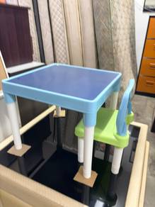 kids table