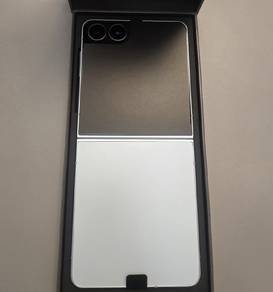 Samsung Flip7 mint 