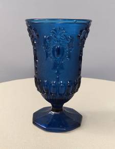 3501 Blue ornate footed glass cup