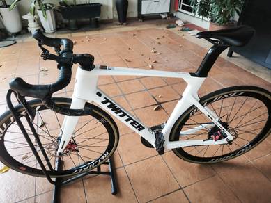 Road Bike high end setting good price