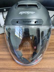 helmet gracshaw gray