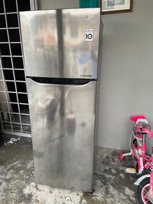 Peti ais Lg dua pintu smart inverter