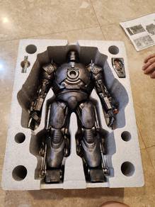 Hot Toys MMS164 Iron Man Iron Monger 1/6 Scale Col